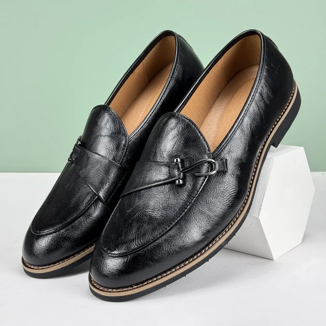 Men's Formal Leather Shoes British Style Poop Loafers Over-The-Foot Pointed Toe Breathable Non-Slip Business Casual