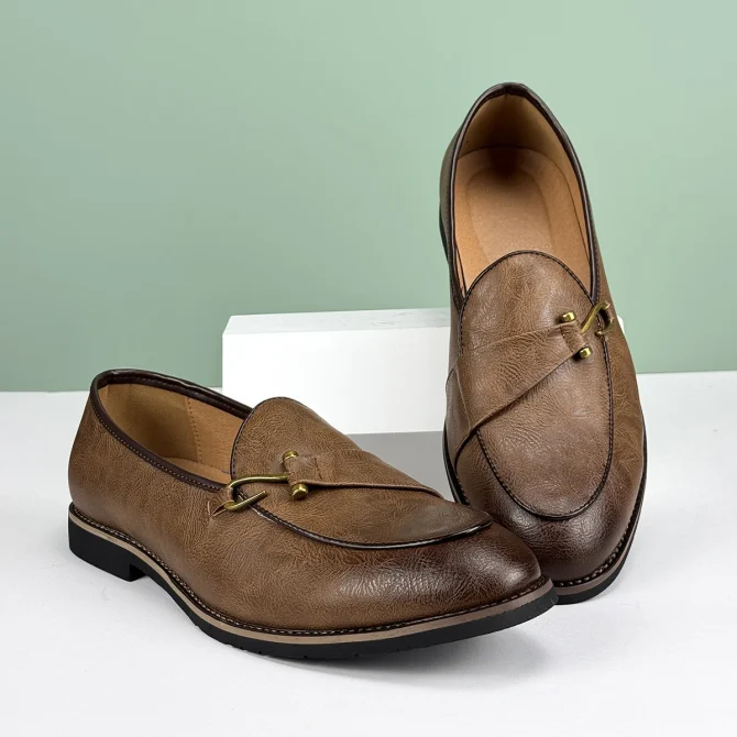 Men's Formal Leather Shoes British Style Poop Loafers Over-The-Foot Pointed Toe Breathable Non-Slip Business Casual - Image 5