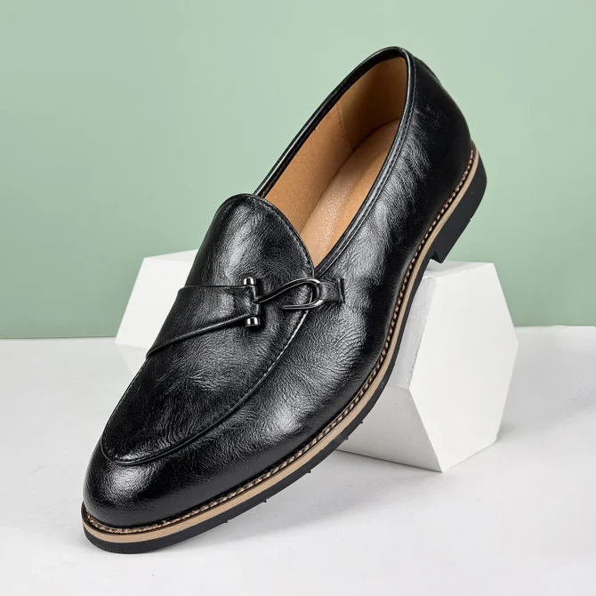 Men's Formal Leather Shoes British Style Poop Loafers Over-The-Foot Pointed Toe Breathable Non-Slip Business Casual - Image 2
