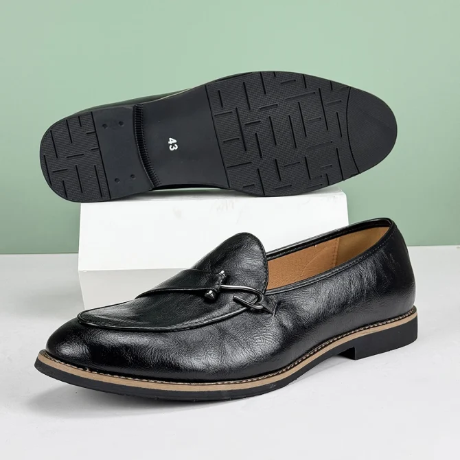 Men's Formal Leather Shoes British Style Poop Loafers Over-The-Foot Pointed Toe Breathable Non-Slip Business Casual - Image 6