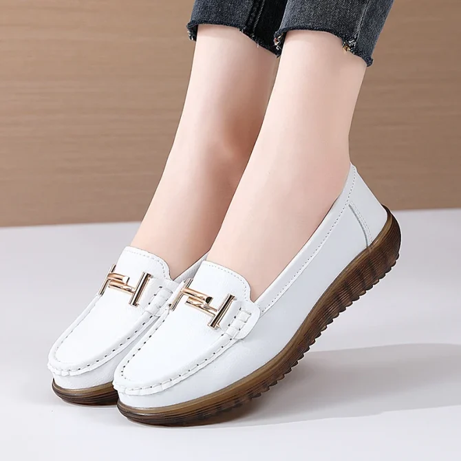 Handmade Comforty Fashion Sneakers Women Flats Soft Lightweight Leather Casual Shoes Nurse Slip On Loafers - Image 2
